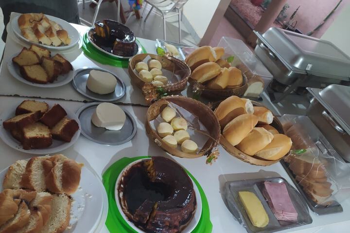 Dining 2 of 2