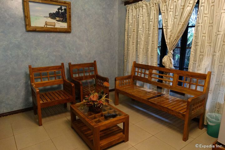 Room 19 of 58
