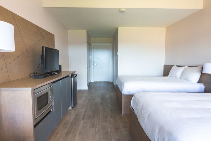 Room 9 of 71