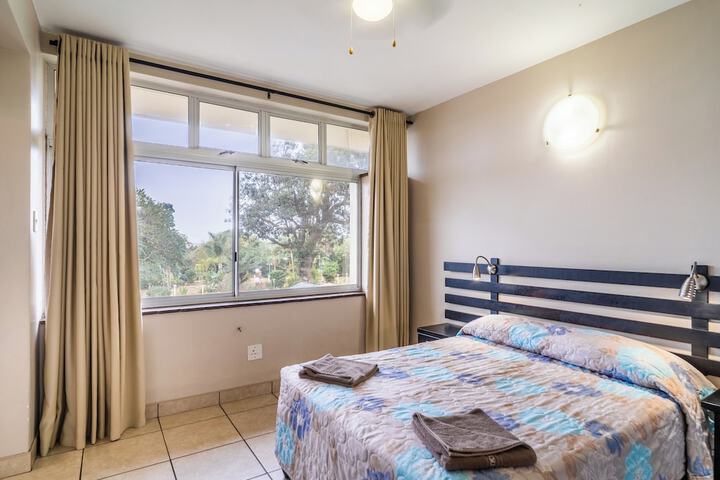 Room 34 of 223