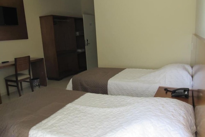 Room 13 of 45