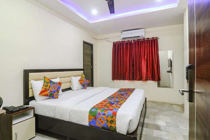 Fabhotel Lotus Park