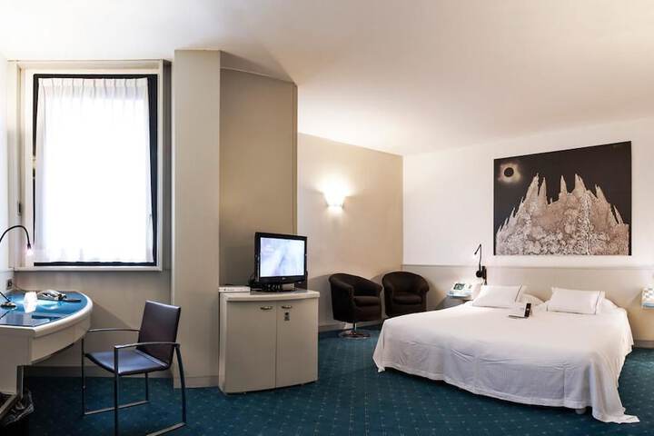 Sure Hotel by Best Western Milano