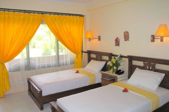 Room 5 of 35