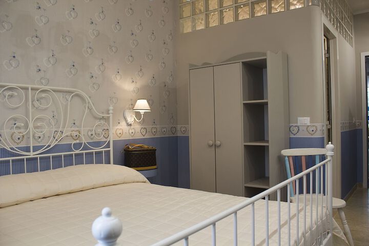 Room 20 of 81