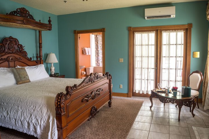 Room 16 of 58