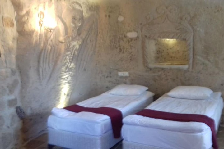 Room 15 of 59
