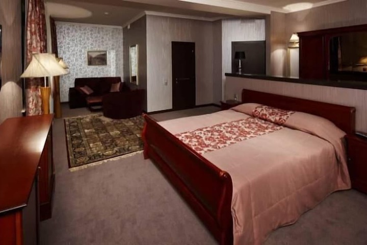 Room 22 of 123