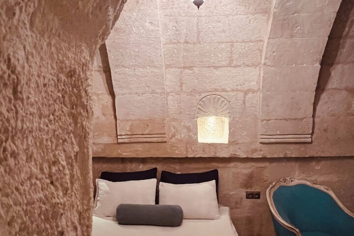 Room 46 of 70