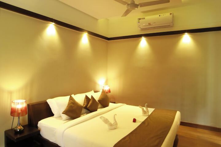 Room 13 of 62