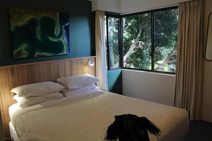 Room 12 of 60