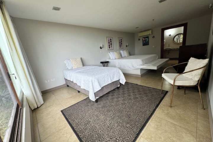Room 18 of 55