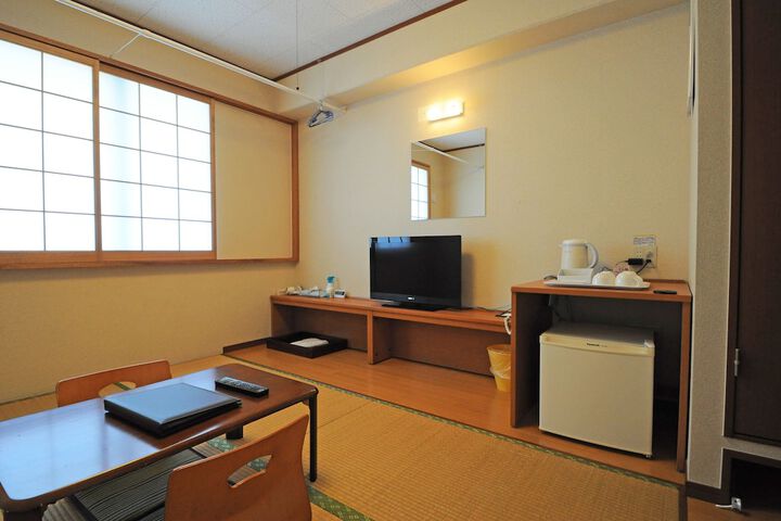 Room 11 of 56