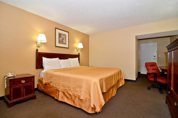 Room 5 of 37