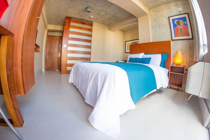 Room 15 of 44