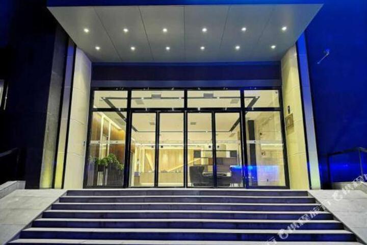 Rujia business and Tourism Hotel (shushanxi metro station West Changjiang Road Hefei)