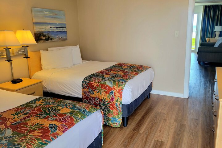 Room 17 of 44