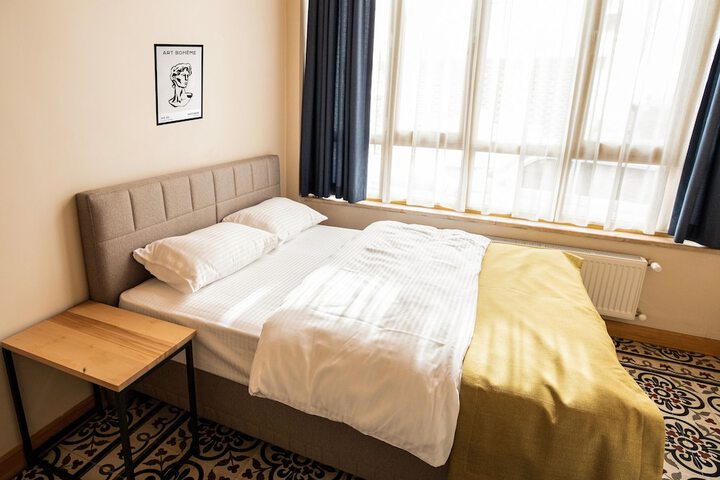 Room 14 of 42