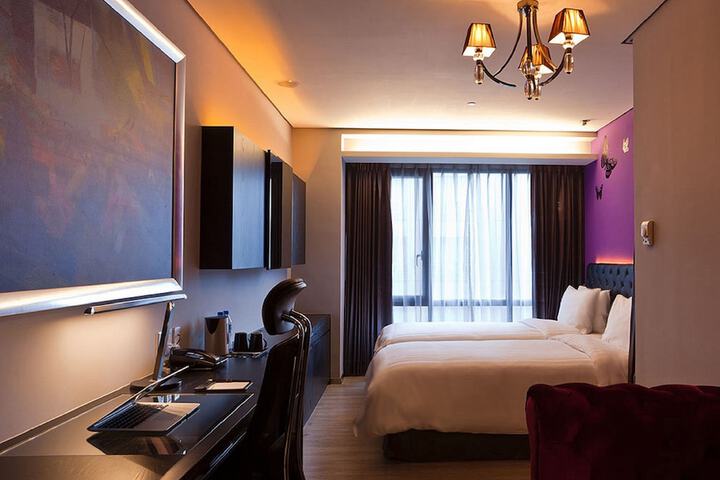 Room 15 of 69