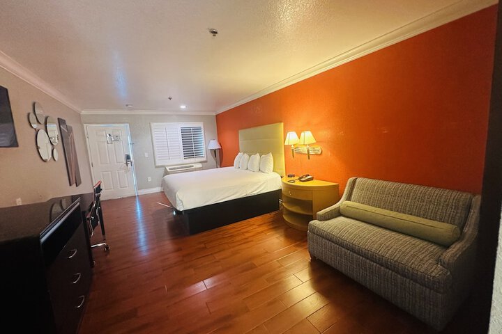 Signature King Bed (19 of 39)