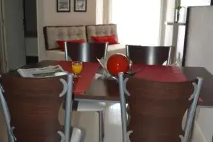 Dining 11 of 11