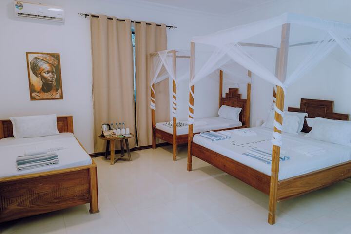 Room 16 of 55