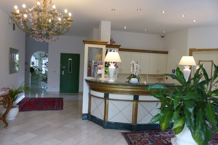 Lobby Entry