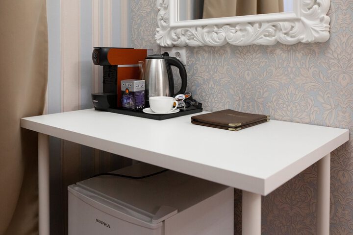 Breakfast/Coffee Service 20 of 48