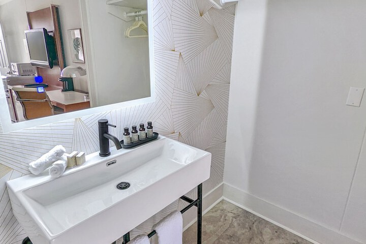 Bath Interior