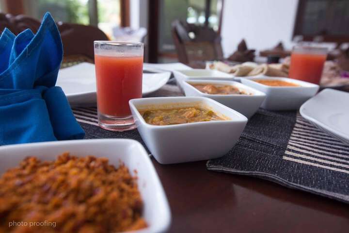 Dining 20 of 29
