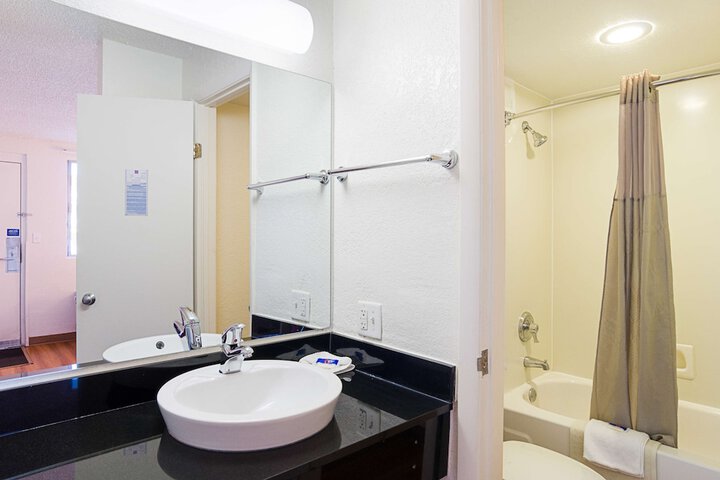 Bathroom Interior Photo