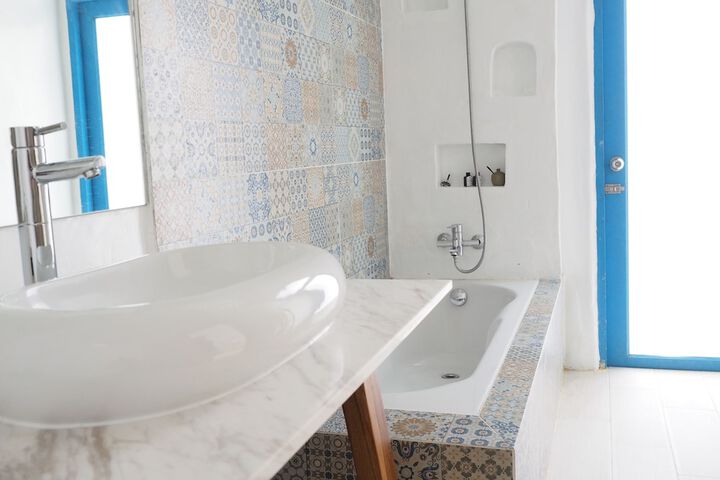 Bath Interior