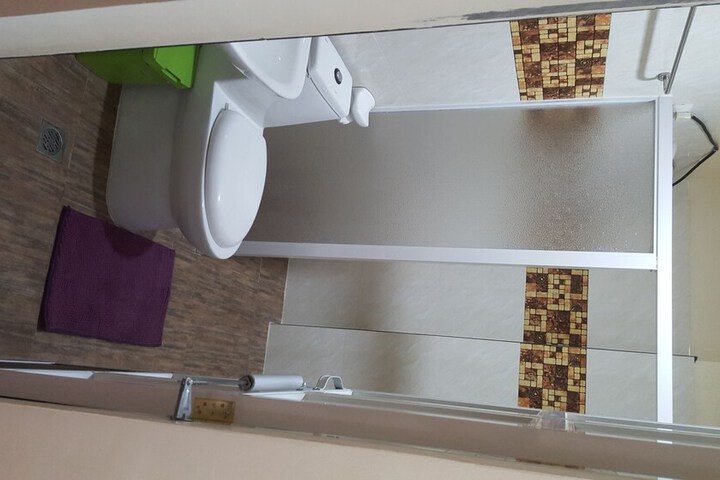 Room 85 of 105