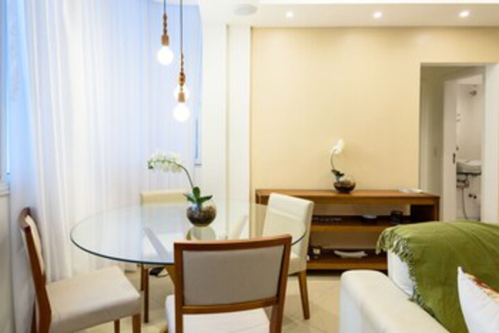 Room 7 of 24