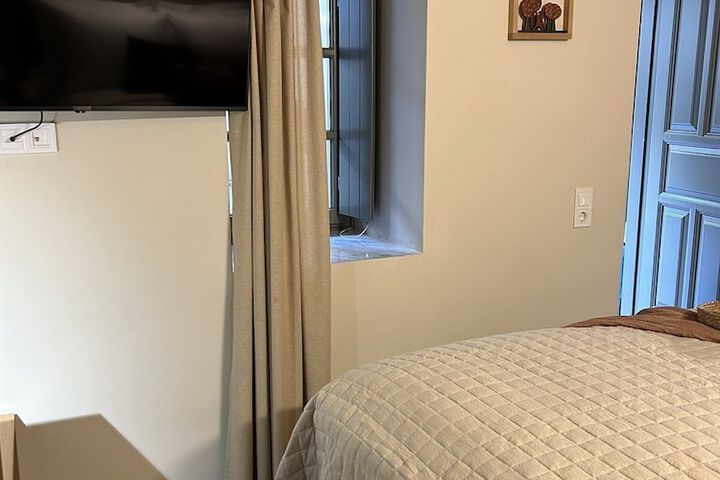 Room 17 of 86