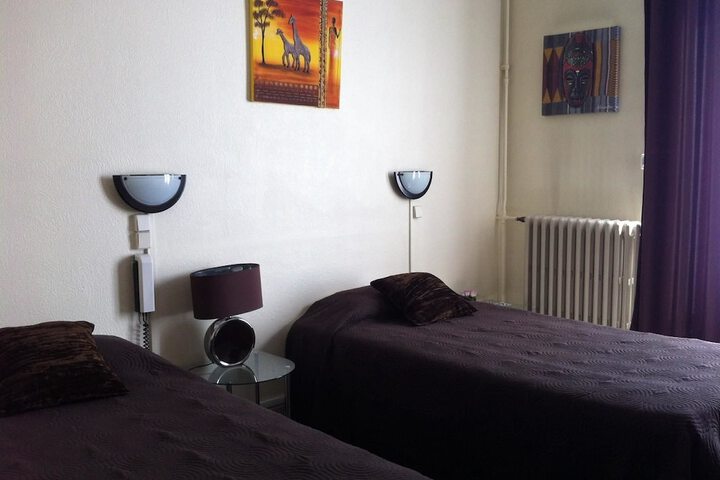 Room 4 of 55