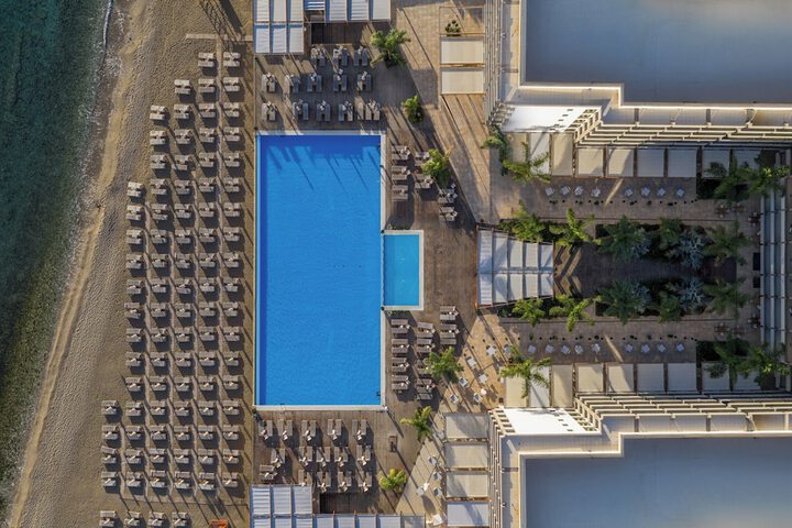 Hotel 111 of 119