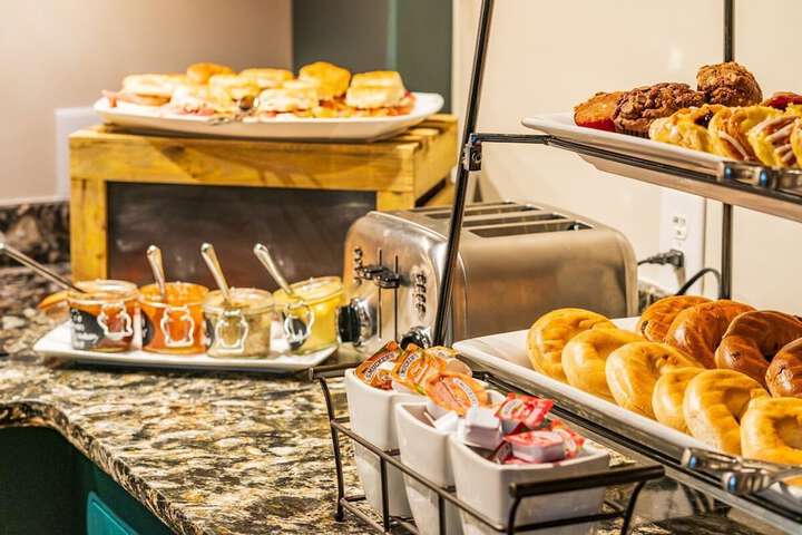 Breakfast buffet