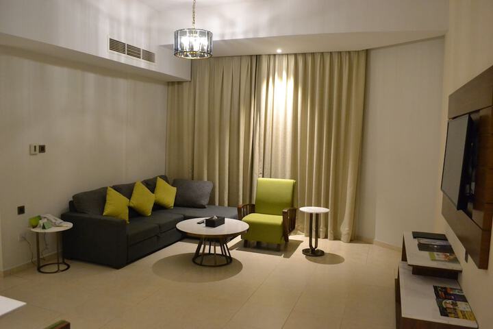 Room 12 of 87