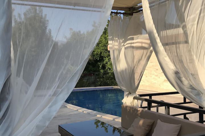 Terrace/Patio 10 of 31