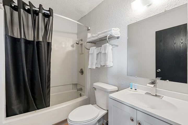 Room 14 of 17