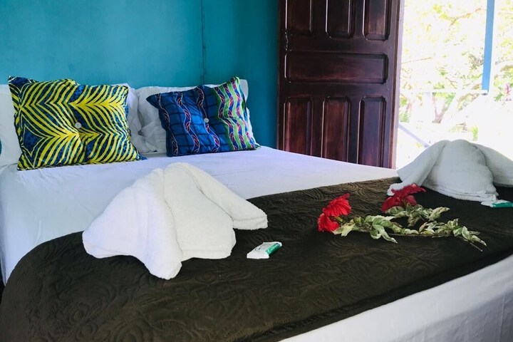 Room 3 of 34