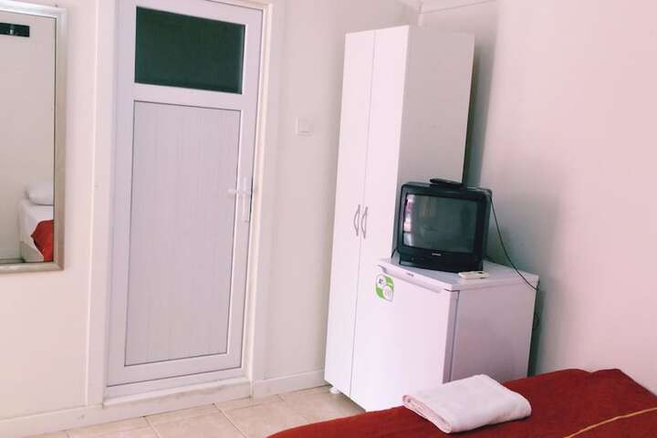 Room 19 of 21