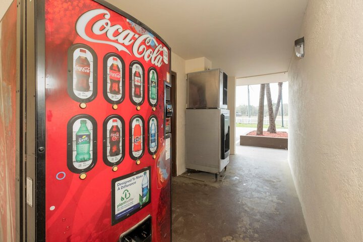 Vending machine