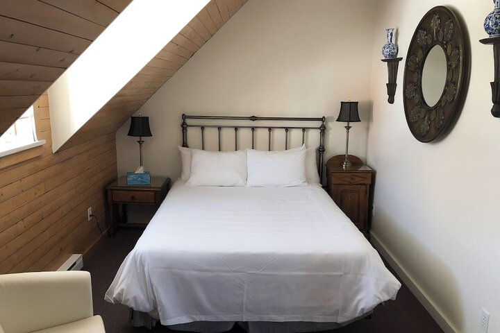 Room 34 of 50