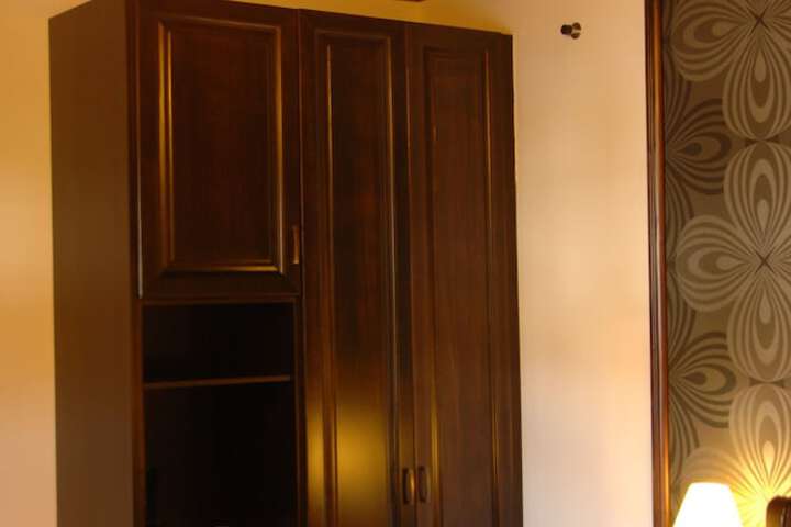 Room 11 of 53