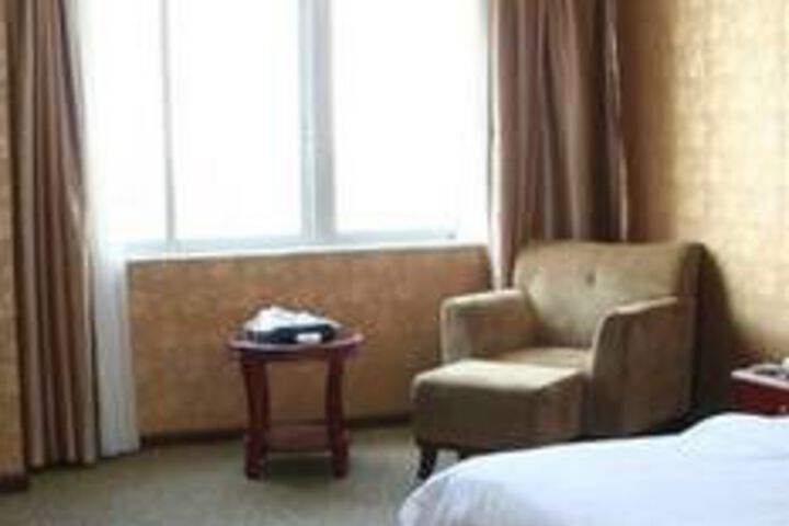 Room 18 of 60