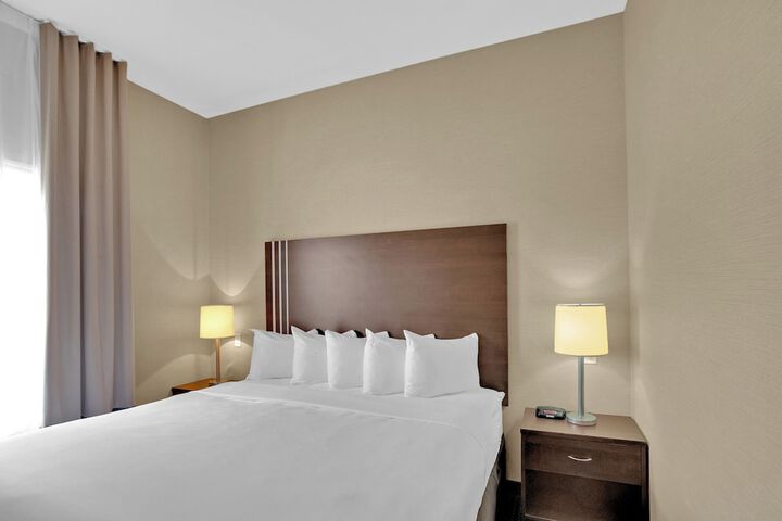 Room 7 of 40