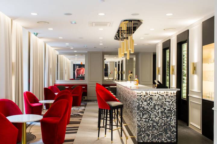 Lobby Entry