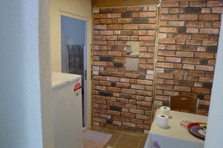 Room 143 of 263
